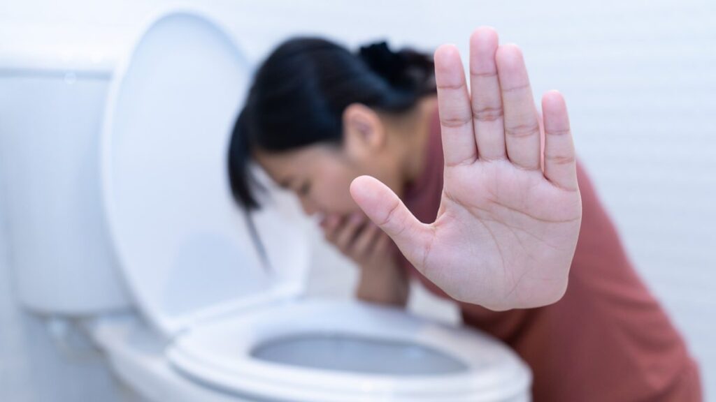 Paciente com enjoo e vômitos